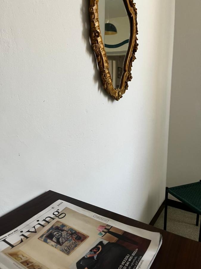 דירות לה ספציה Donna Lucrezia מראה חיצוני תמונה